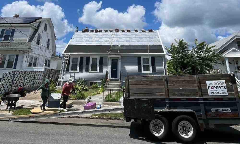Asphalt shingle roof replacement