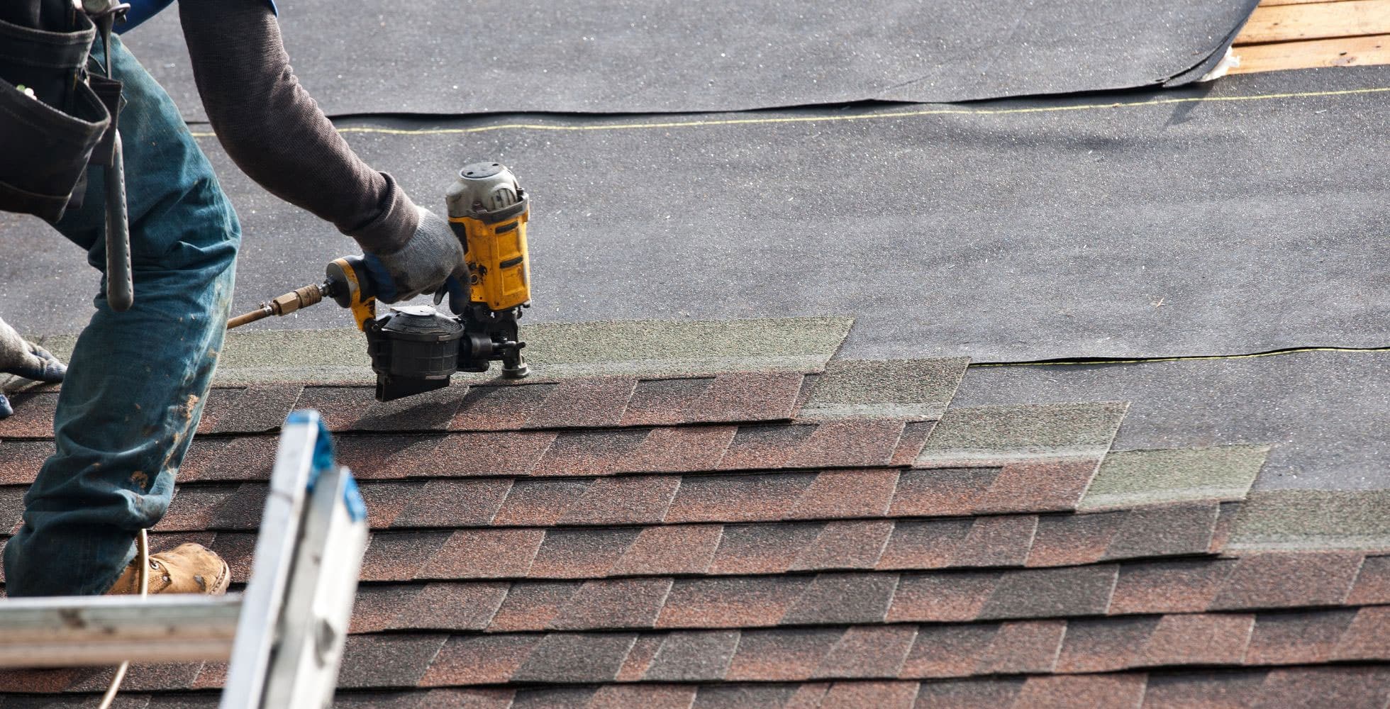 Leaky Asphalt Roof? Fix It Fast and Keep Your Cool!